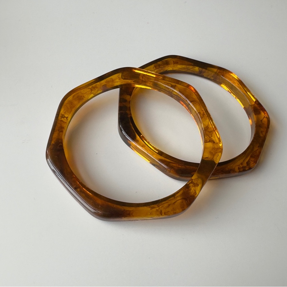 Vintage plastic Bangle Bracelet